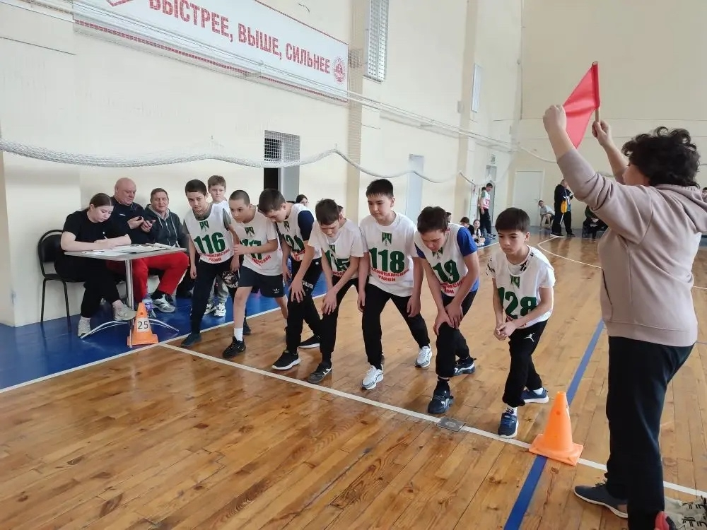 «Шиповка юных» собрала лучших легкоатлетов Краснокамского района