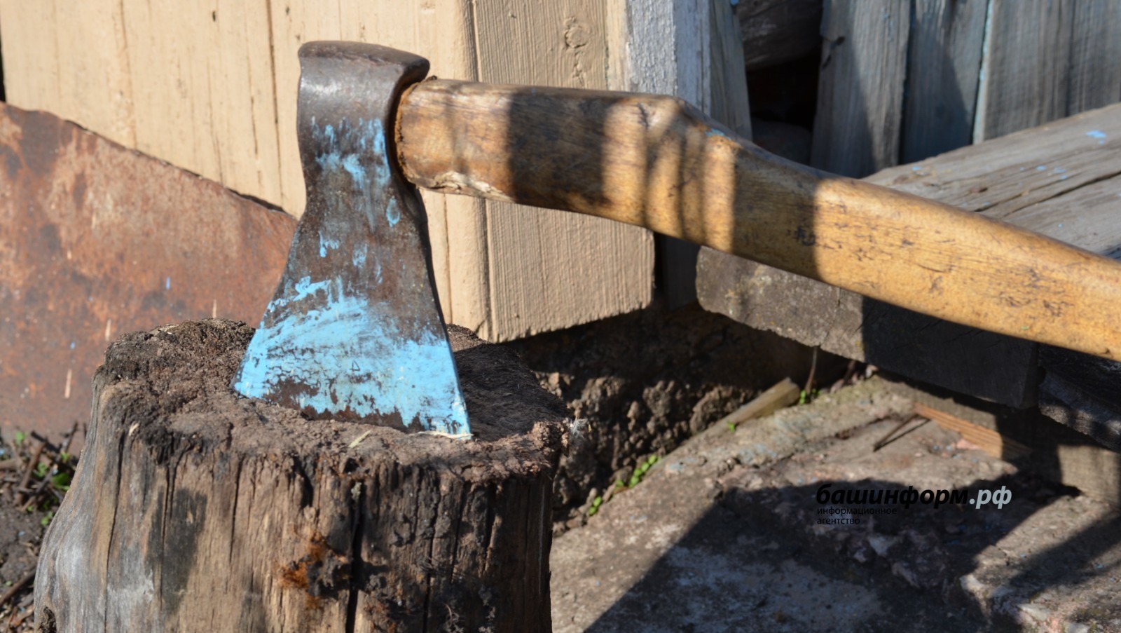 Жительница Башкирии зарубила топором бывшего мужа