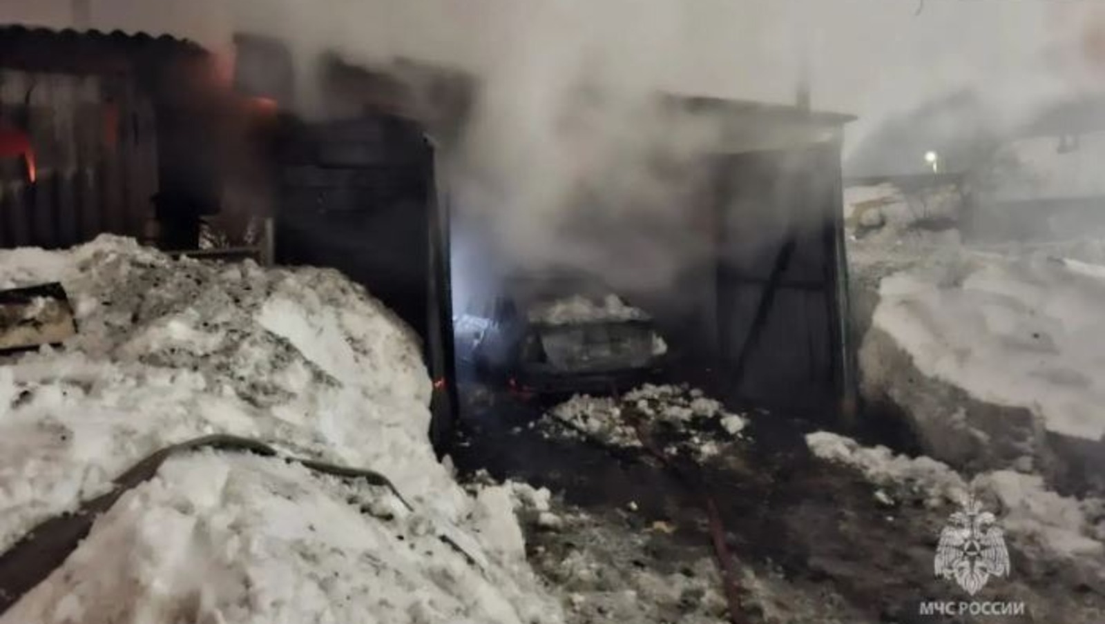 В Башкирии в сгоревшем гараже обнаружено тело мужчины