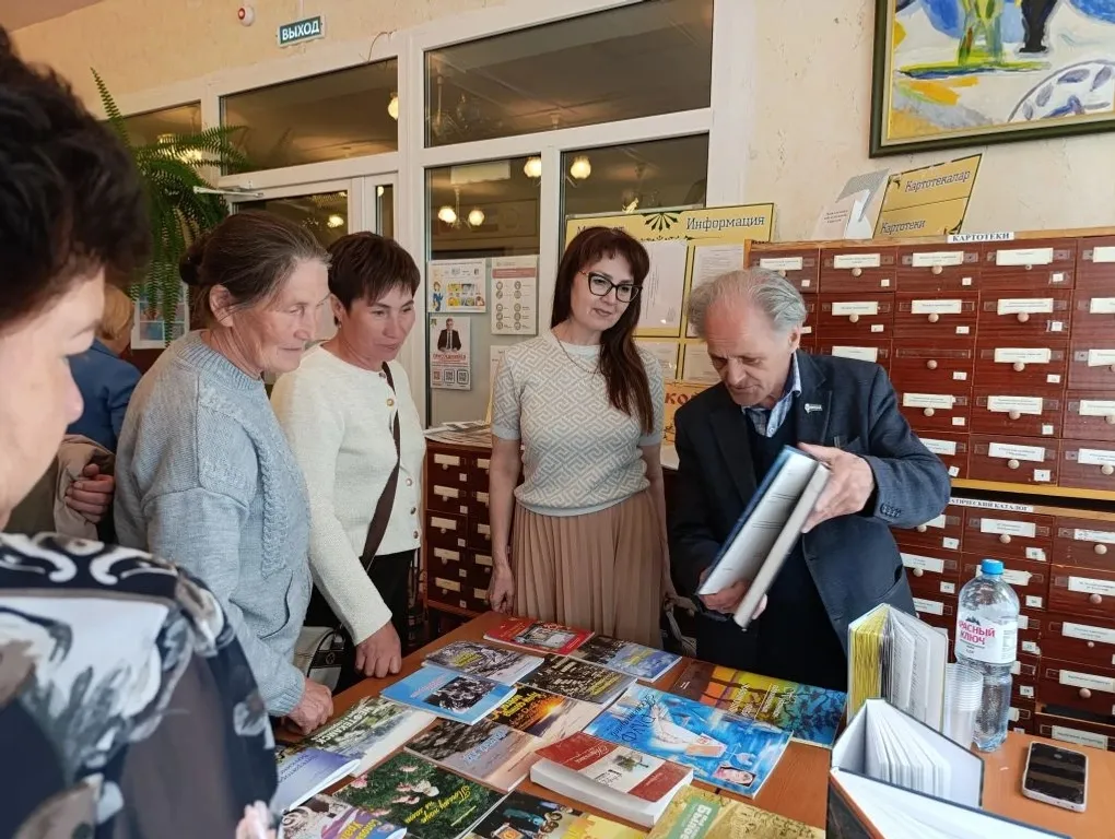 Районная библиотека стала площадкой для проведения книжной ярмарки КИТАП-БАЙРАМ