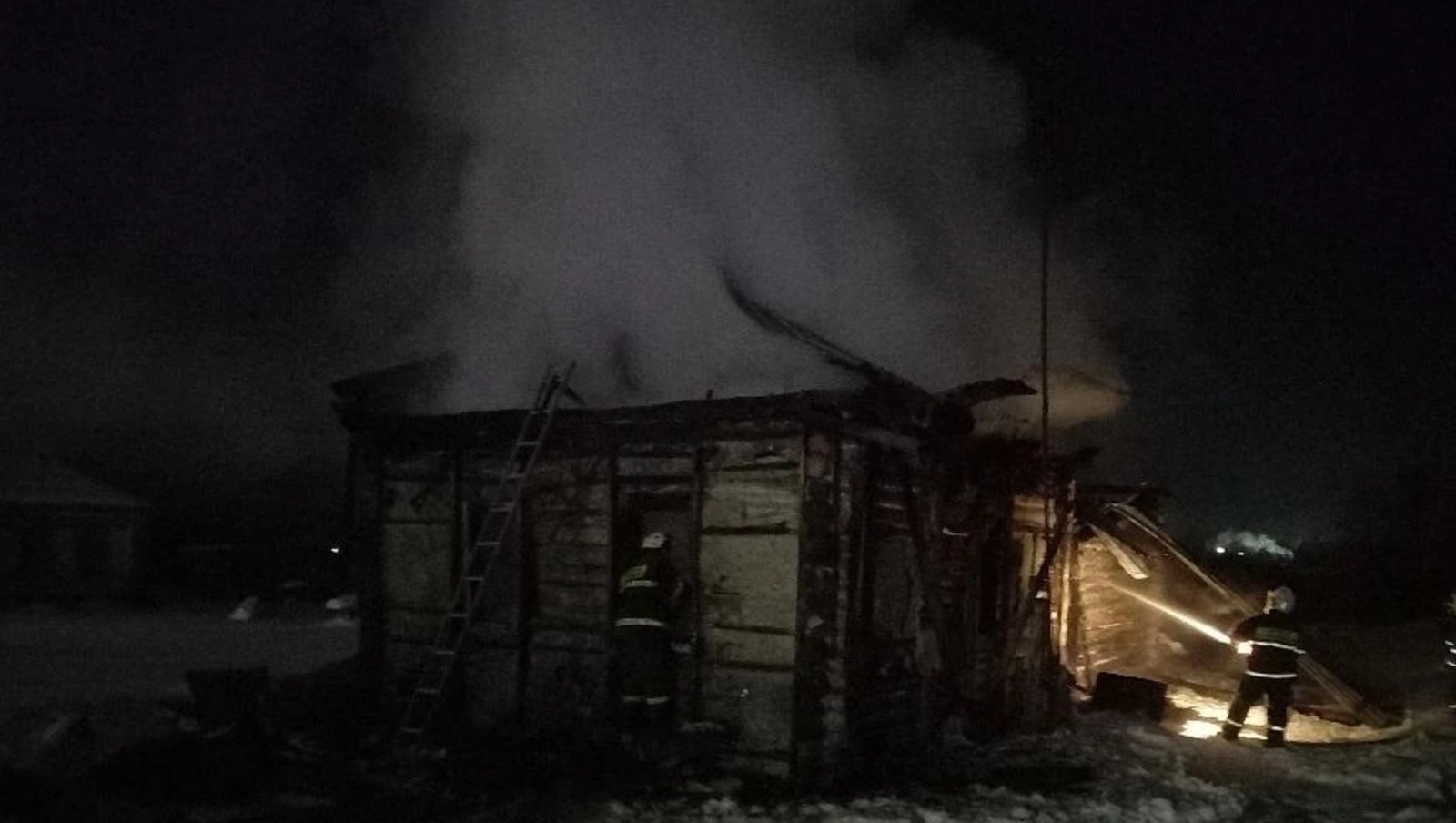 Тело пожилого мужчины нашли в сгоревшем доме в Башкирии