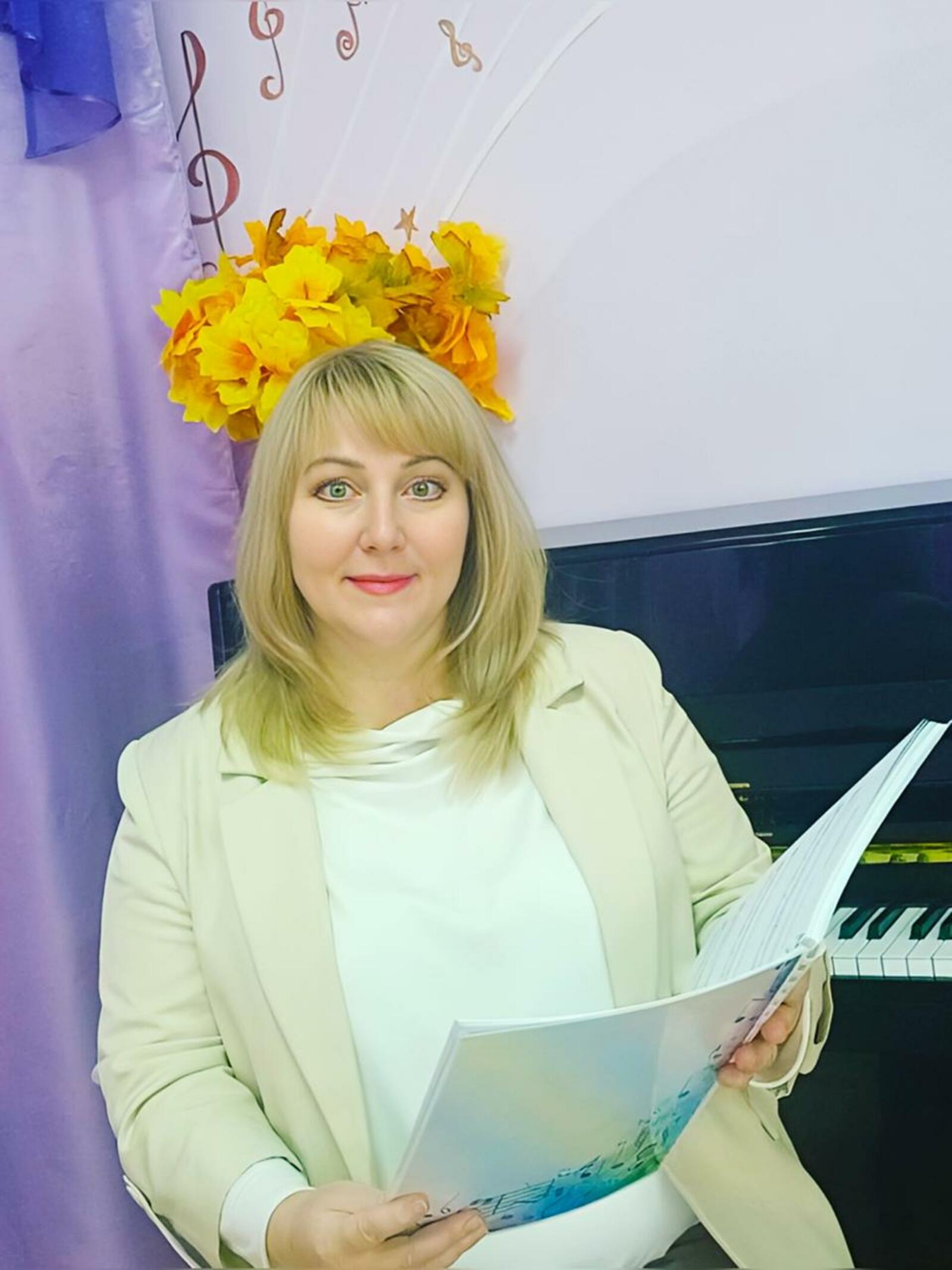 Песни Натальи Козиковой из Краснокамского района стали известны по всей России