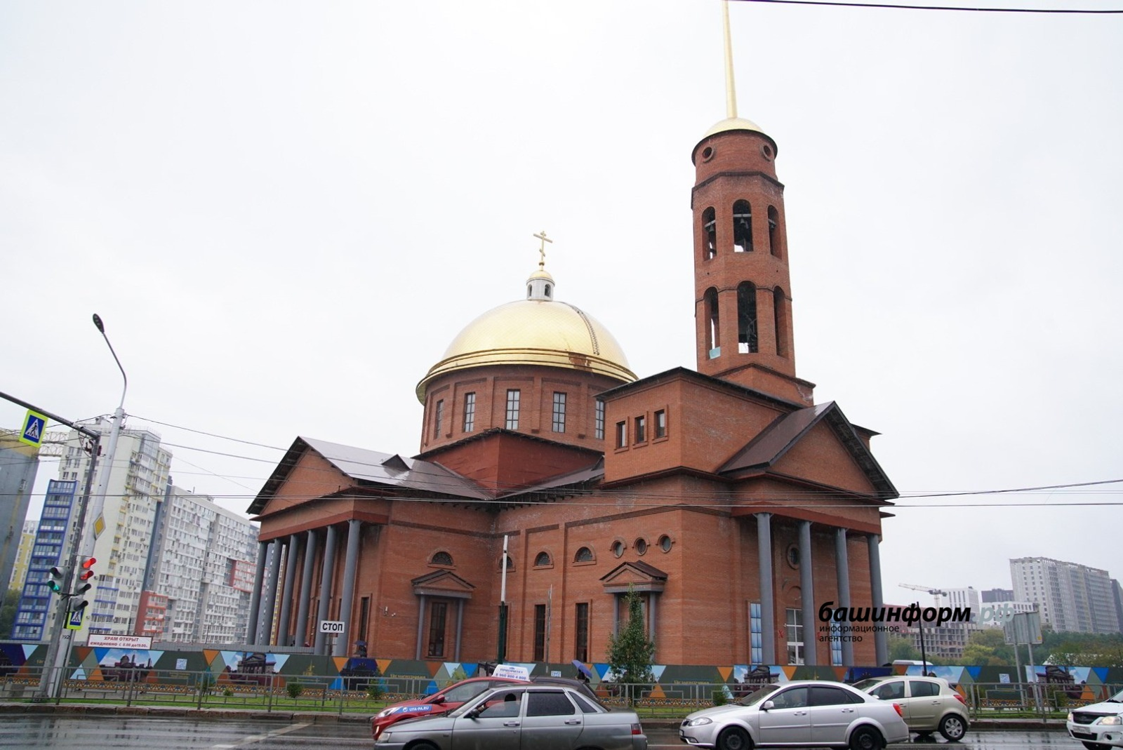 Глава Башкирии ознакомился с ведением строительства Воскресенского собора