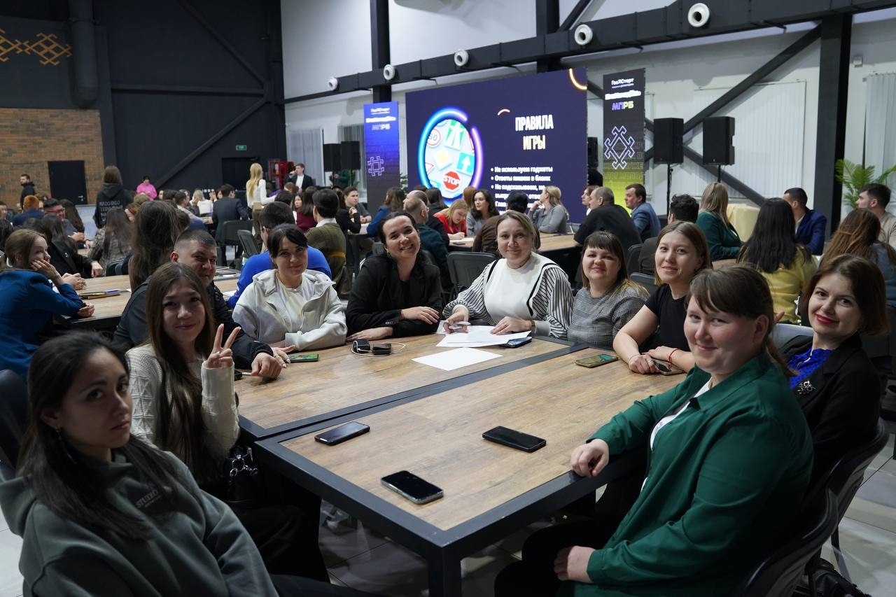 Молодые муниципальные служащие собрались на форум