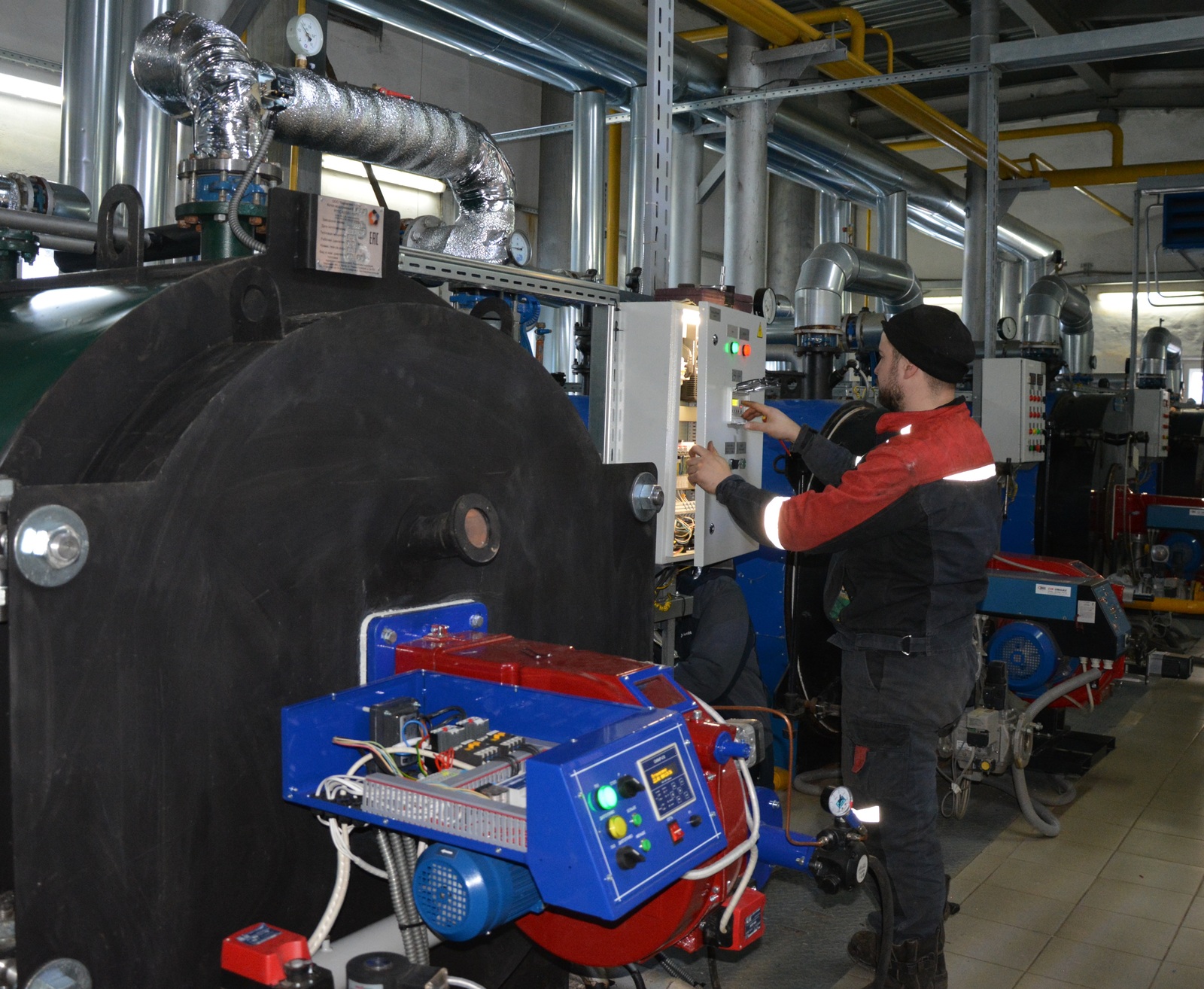 Быть теплу и уюту в домах