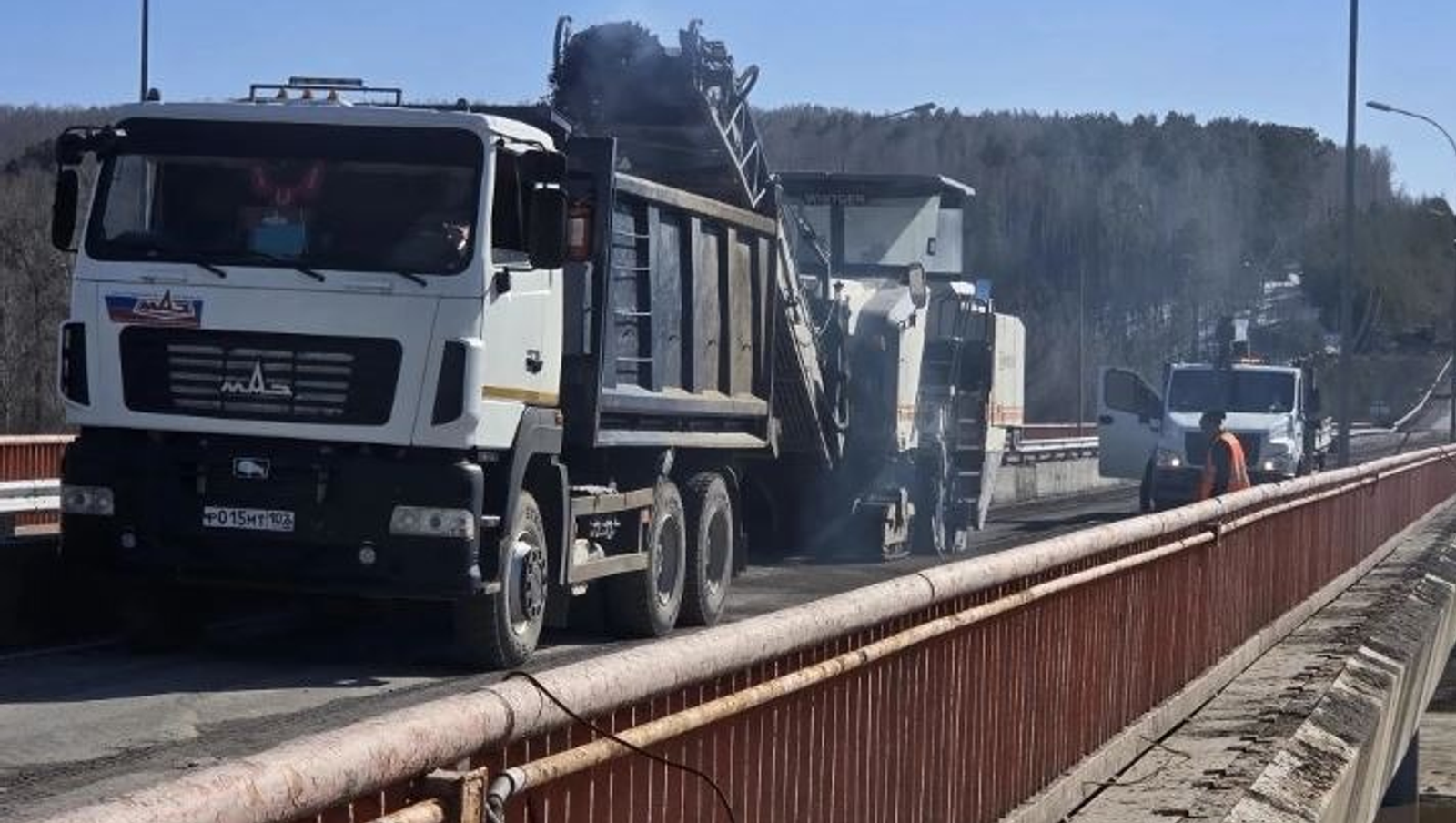 Ремонт моста через реку Ай в Башкирии завершат до конца года