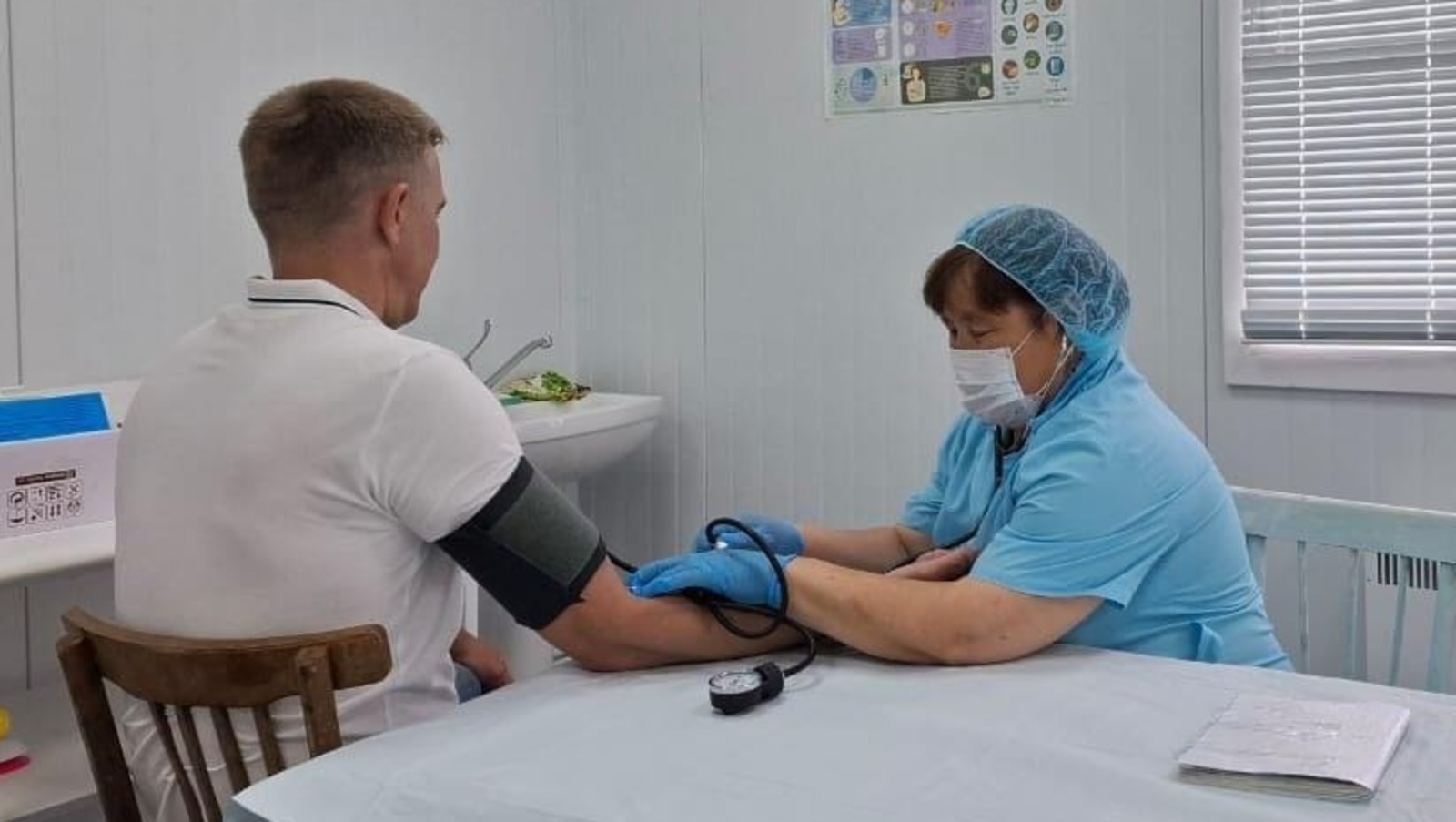 Врач назвал главный анализ для мужчин после 45 лет