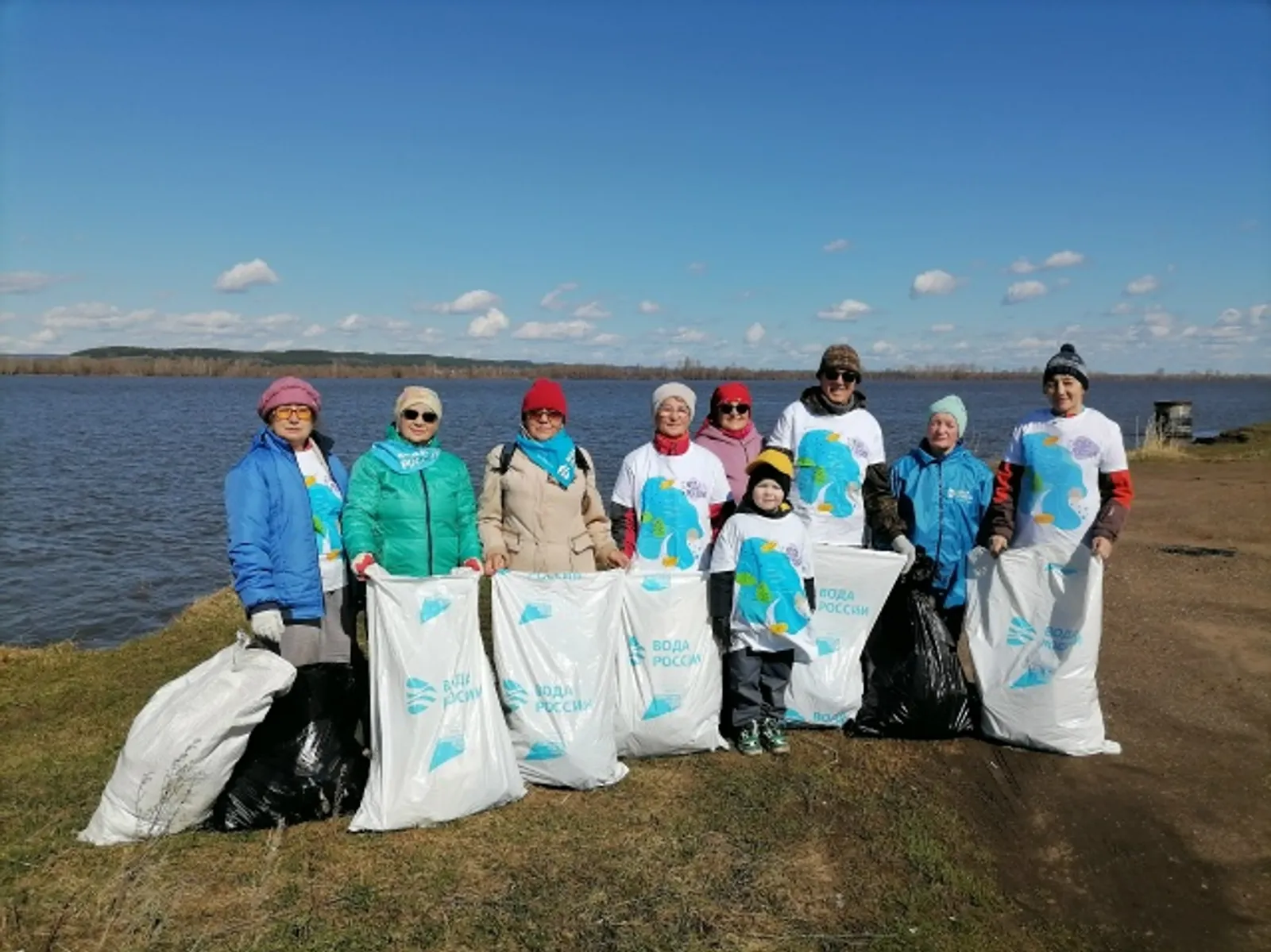 В Краснокамском районе провели экологический субботник «Вода России»
