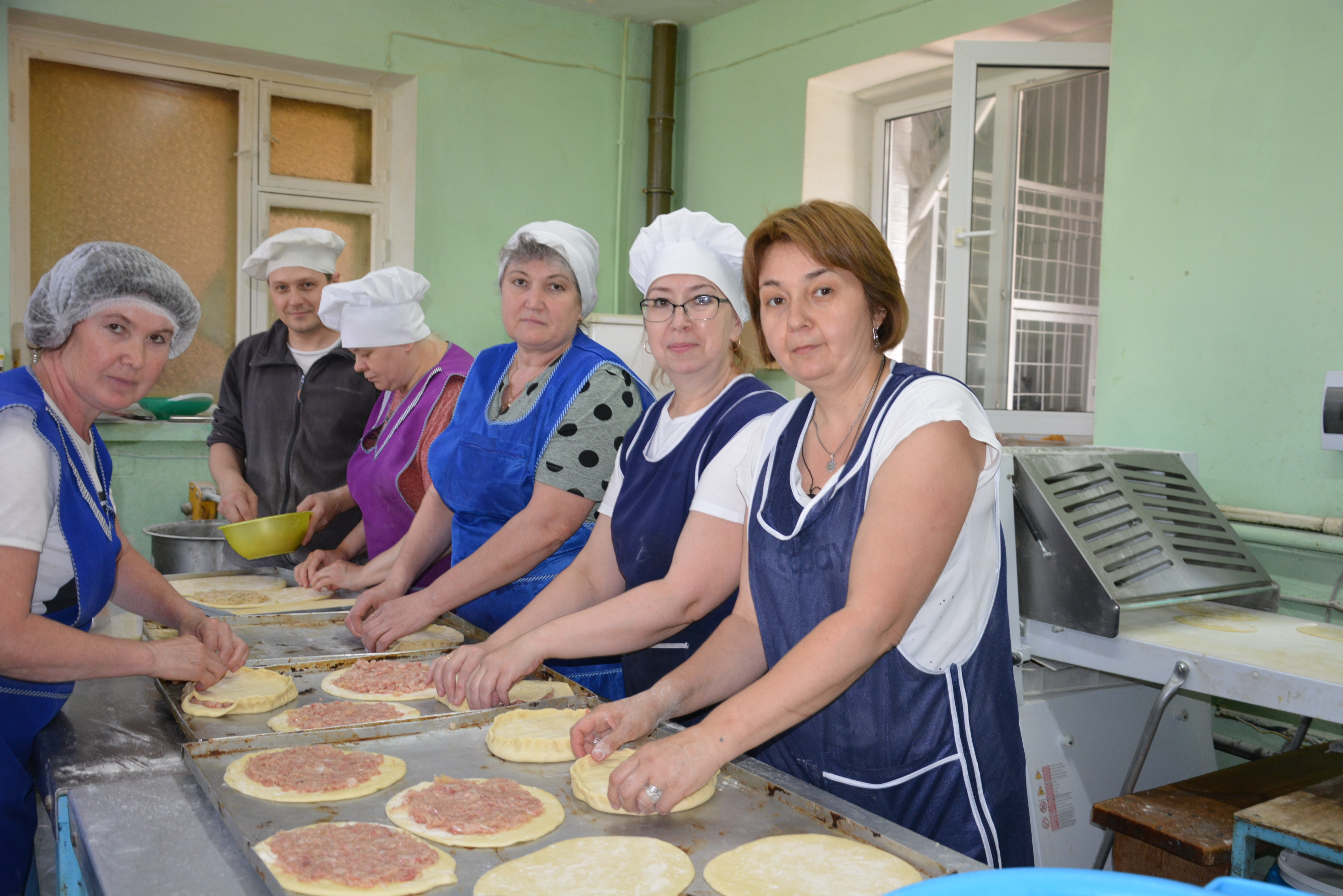 В кафе «Кама» села Николо-Берёзовка проводят Дни национальных кухонь.