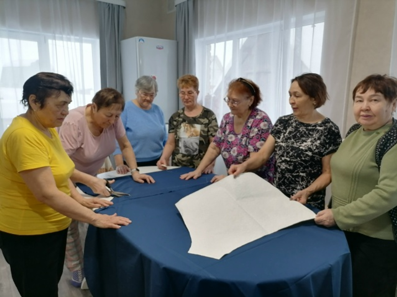 Серебряные волонтёры Краснокамского района готовят посылки