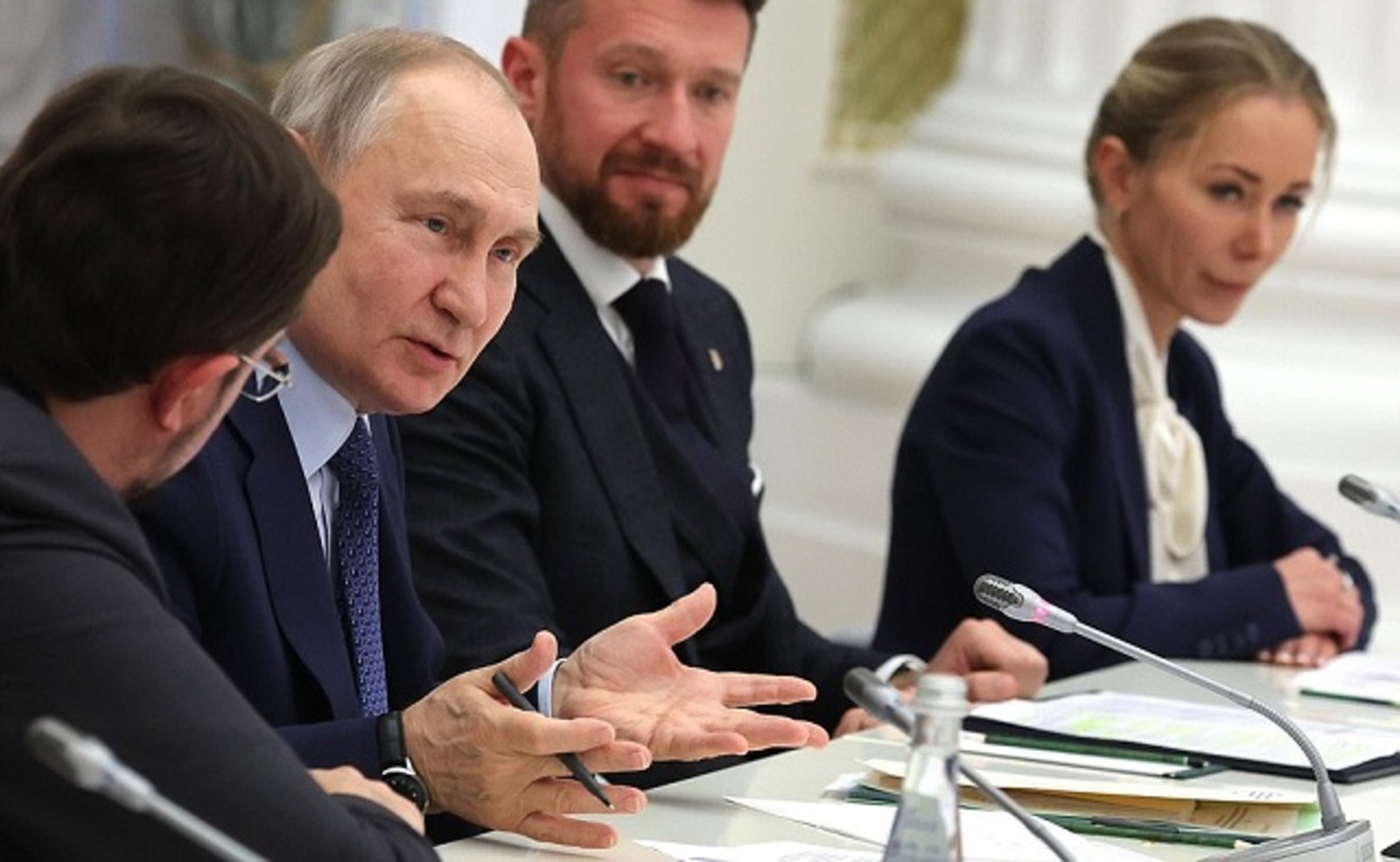 Путин предложил объявить в РФ пятилетие созидательного предпринимательского труда
