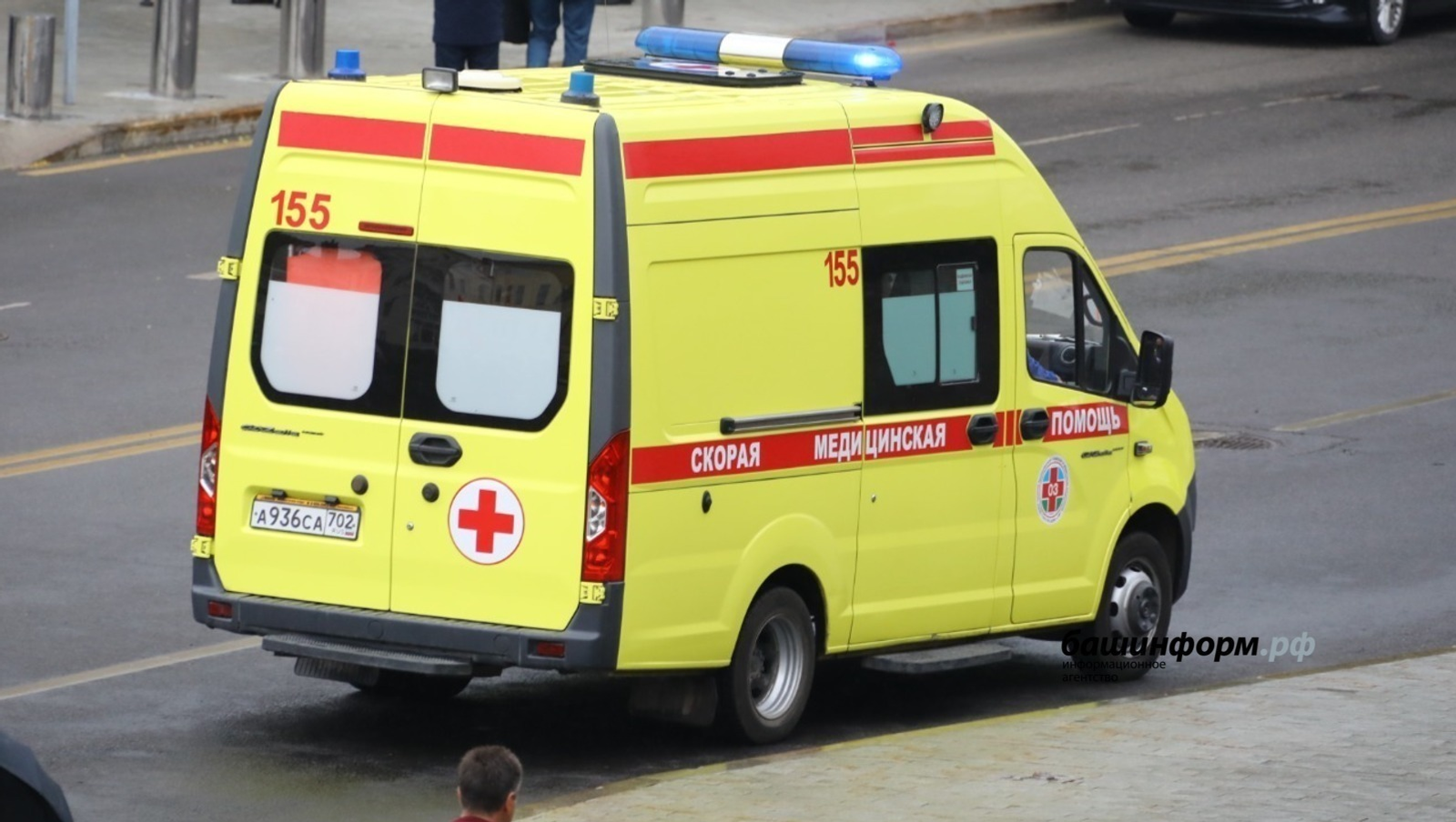 В Башкирии трехлетний малыш вонзил нож себе в веко