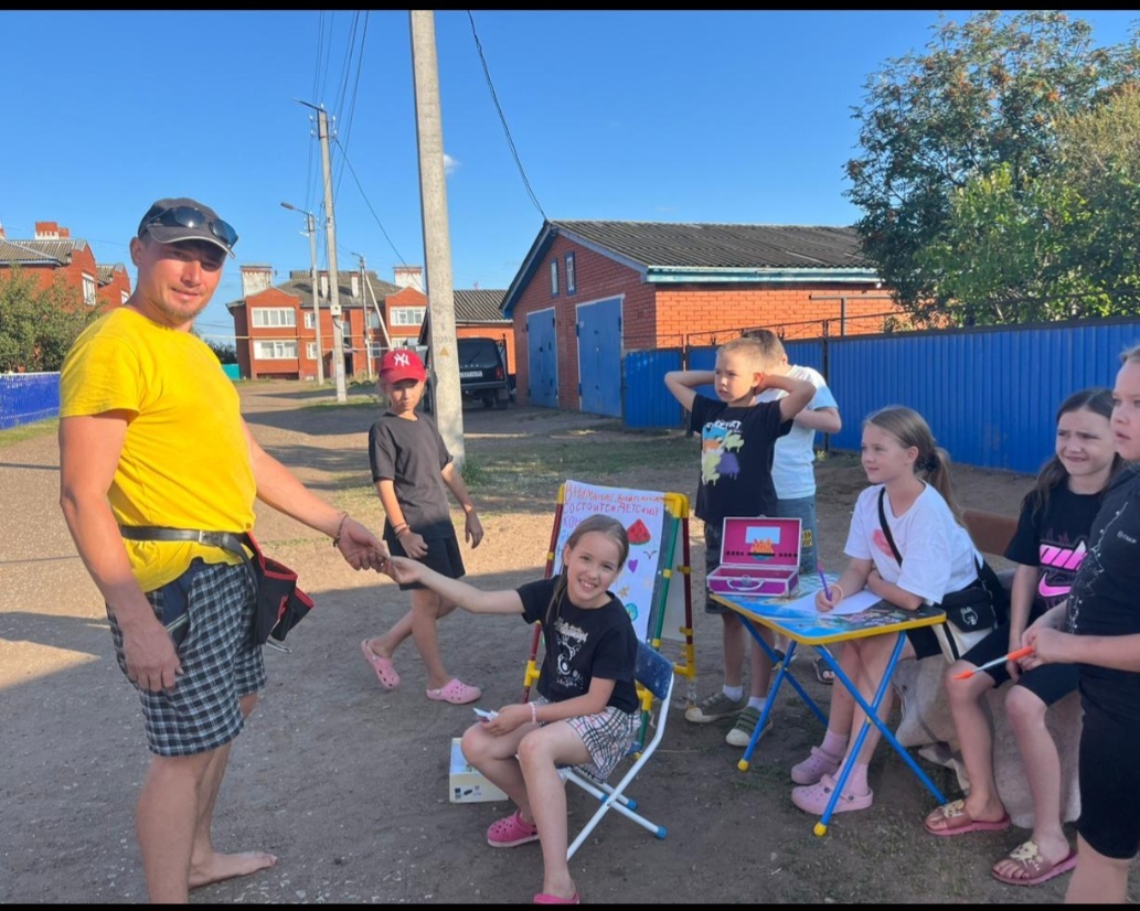 Дети из села Куяново устроили праздник для своих друзей и близких