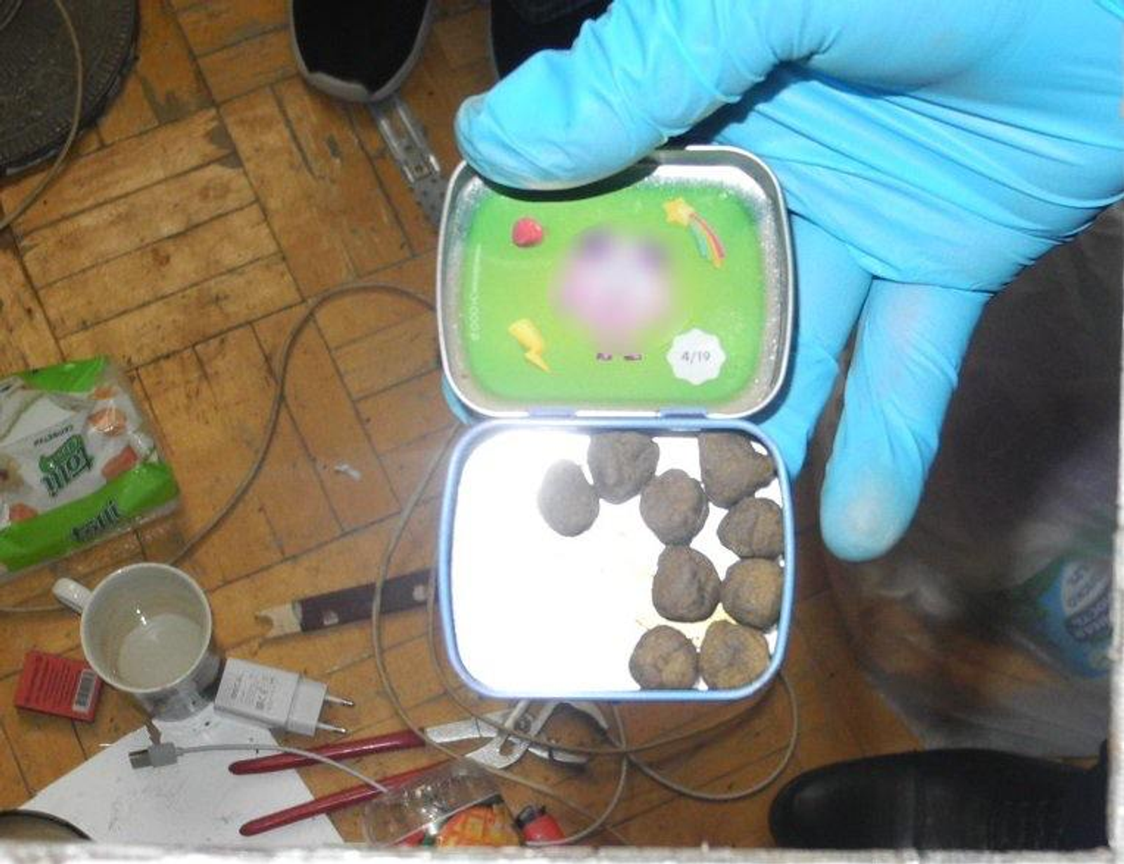 В Краснокамском районе полицейские задержали подозреваемую в сбыте наркотиков