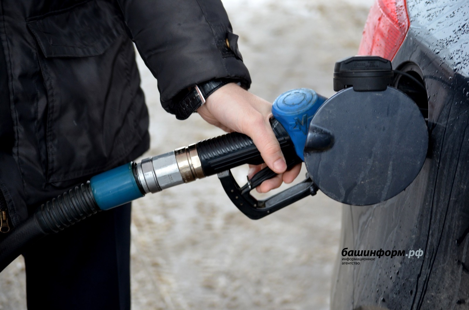В Башкирии снова подорожало топливо на заправках
