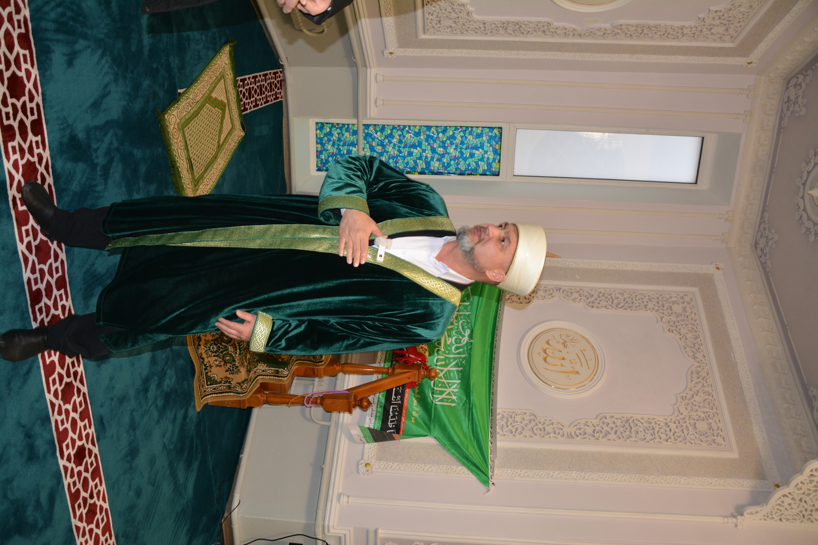 Итоги года: в мечети села Николо-Берёзовка заменили паласы и мебель