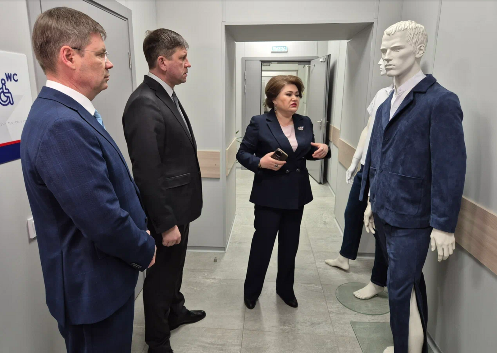 Александр Тихонов ознакомился с работой филиала фонда «Защитники Отечества»