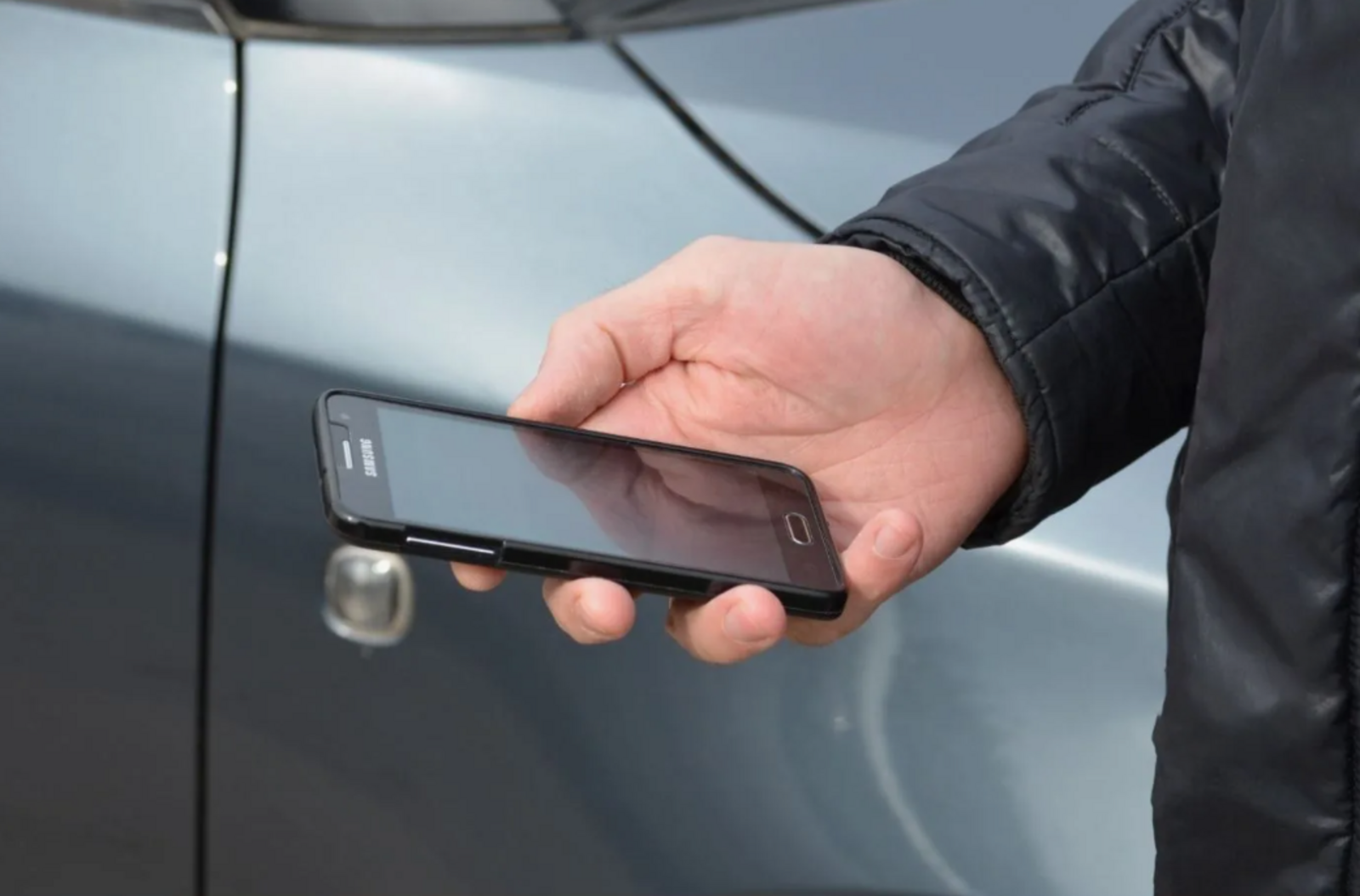 Житель Нефтекамска лишился 25 тысяч рублей, получив сообщение с номера знакомого