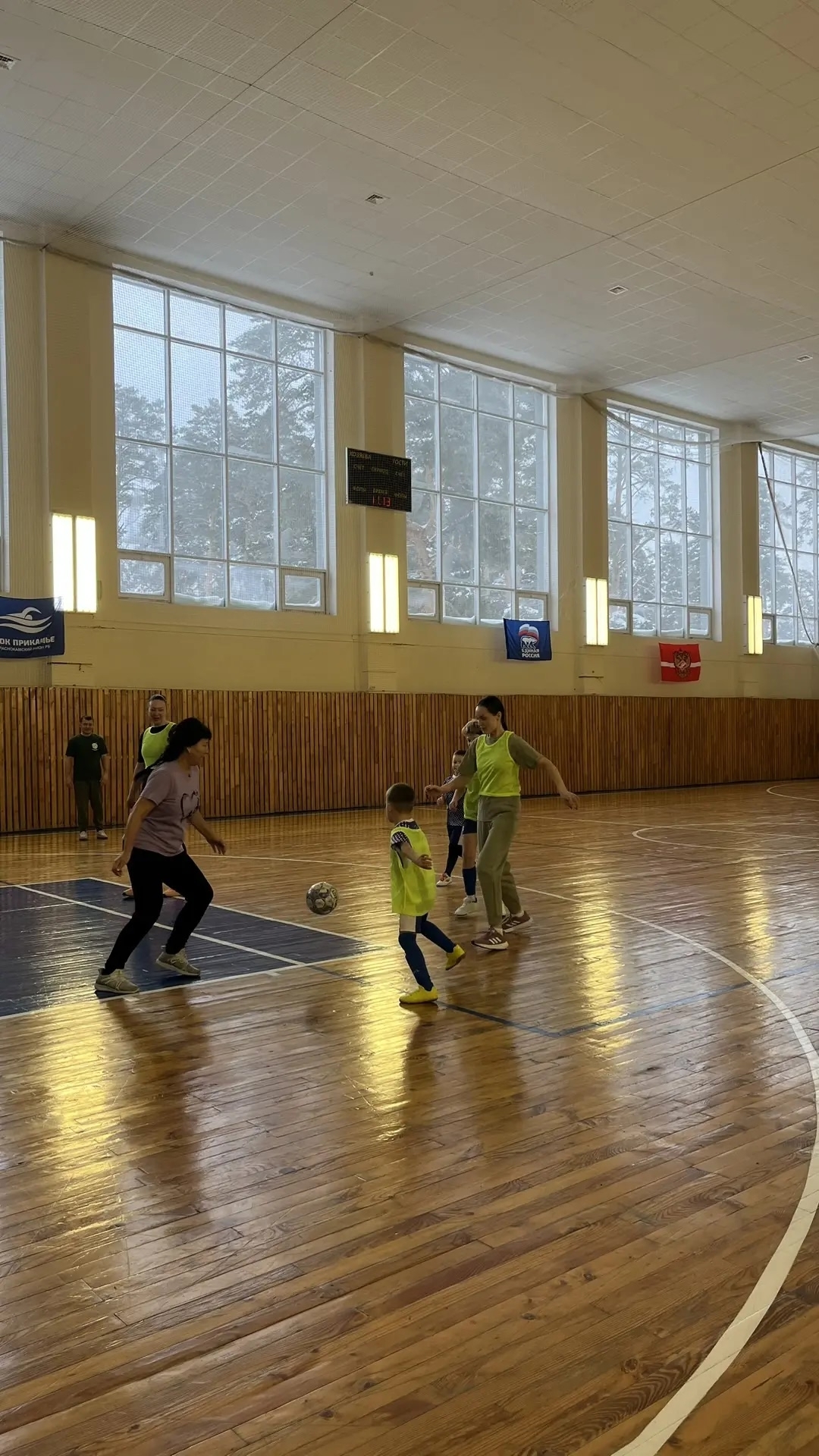 В Краснокамском районе прошёл новогодний футбольный турнир