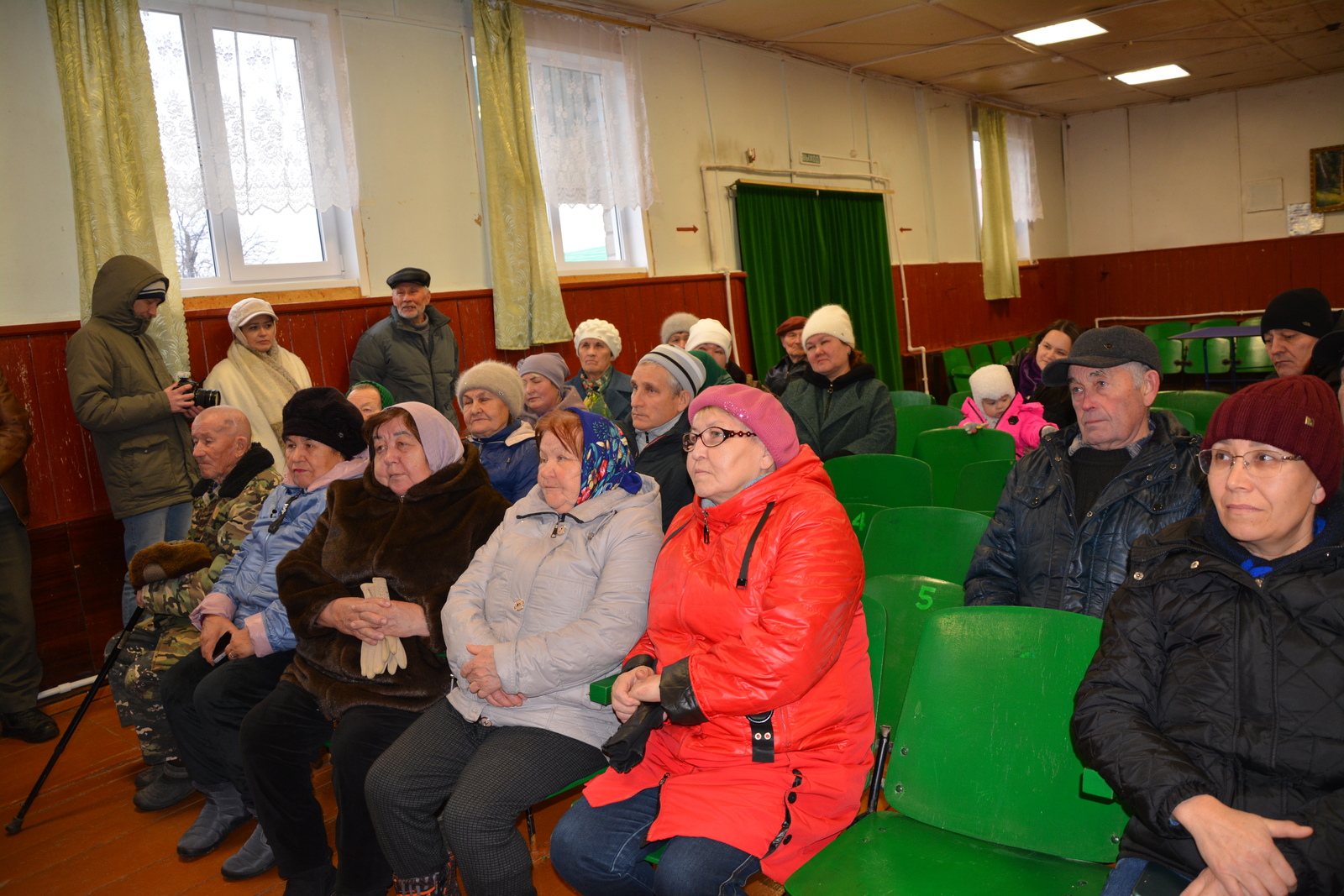 Итоги года: в клубе села Нижняя Татья провели капремонт