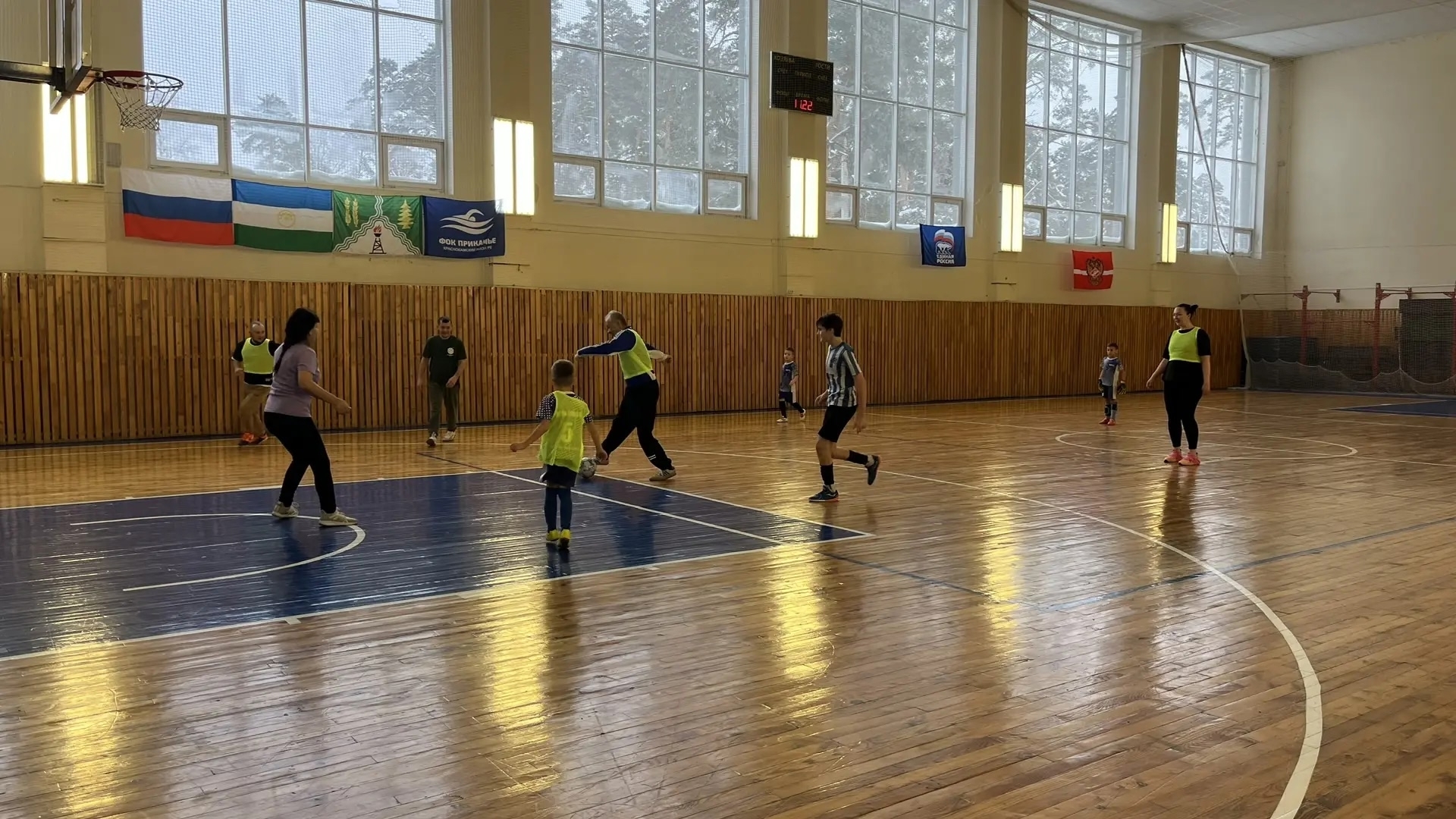 В Краснокамском районе прошёл новогодний футбольный турнир