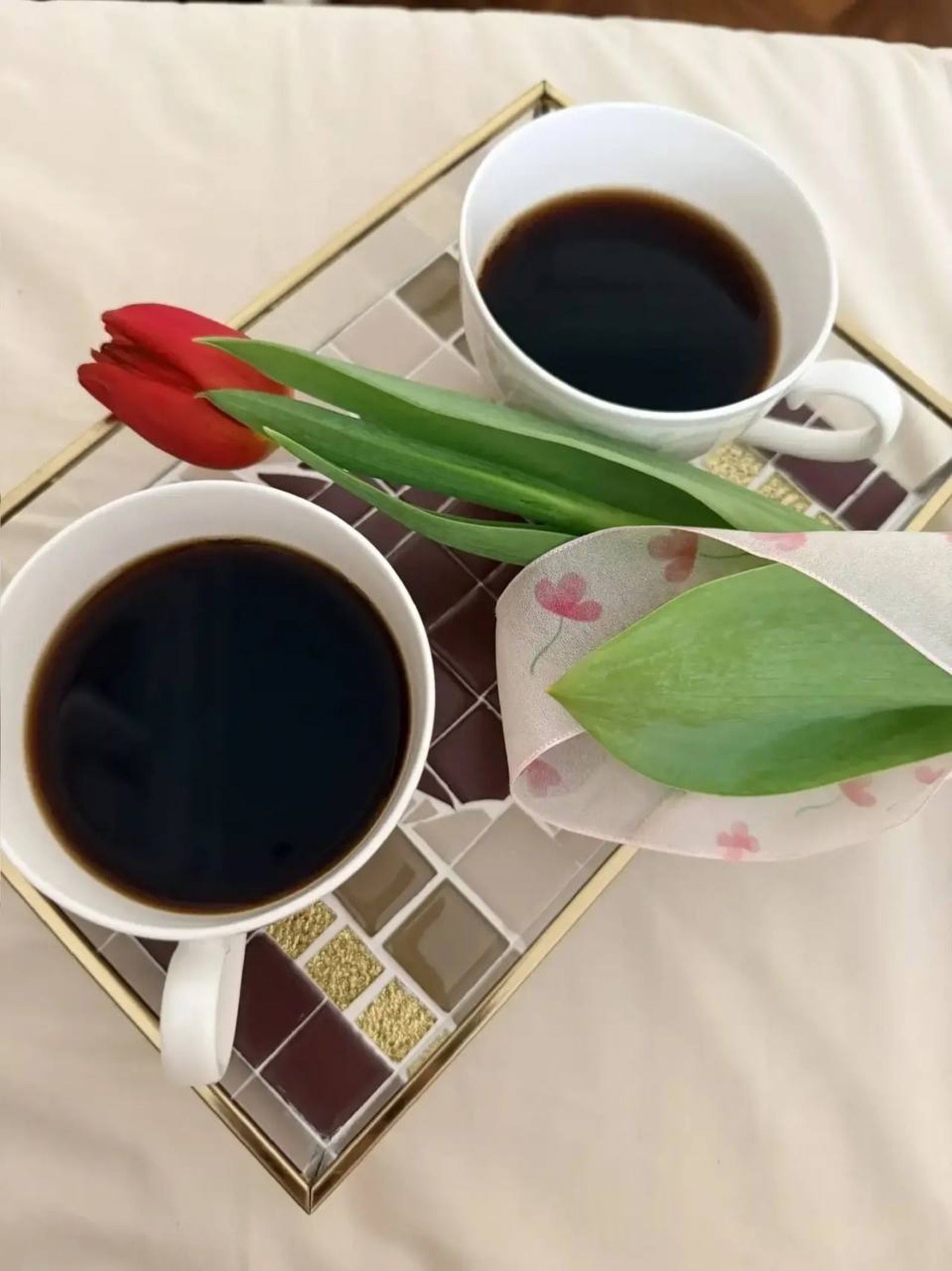 Радий Хабиров показал подарок сына на 8 марта